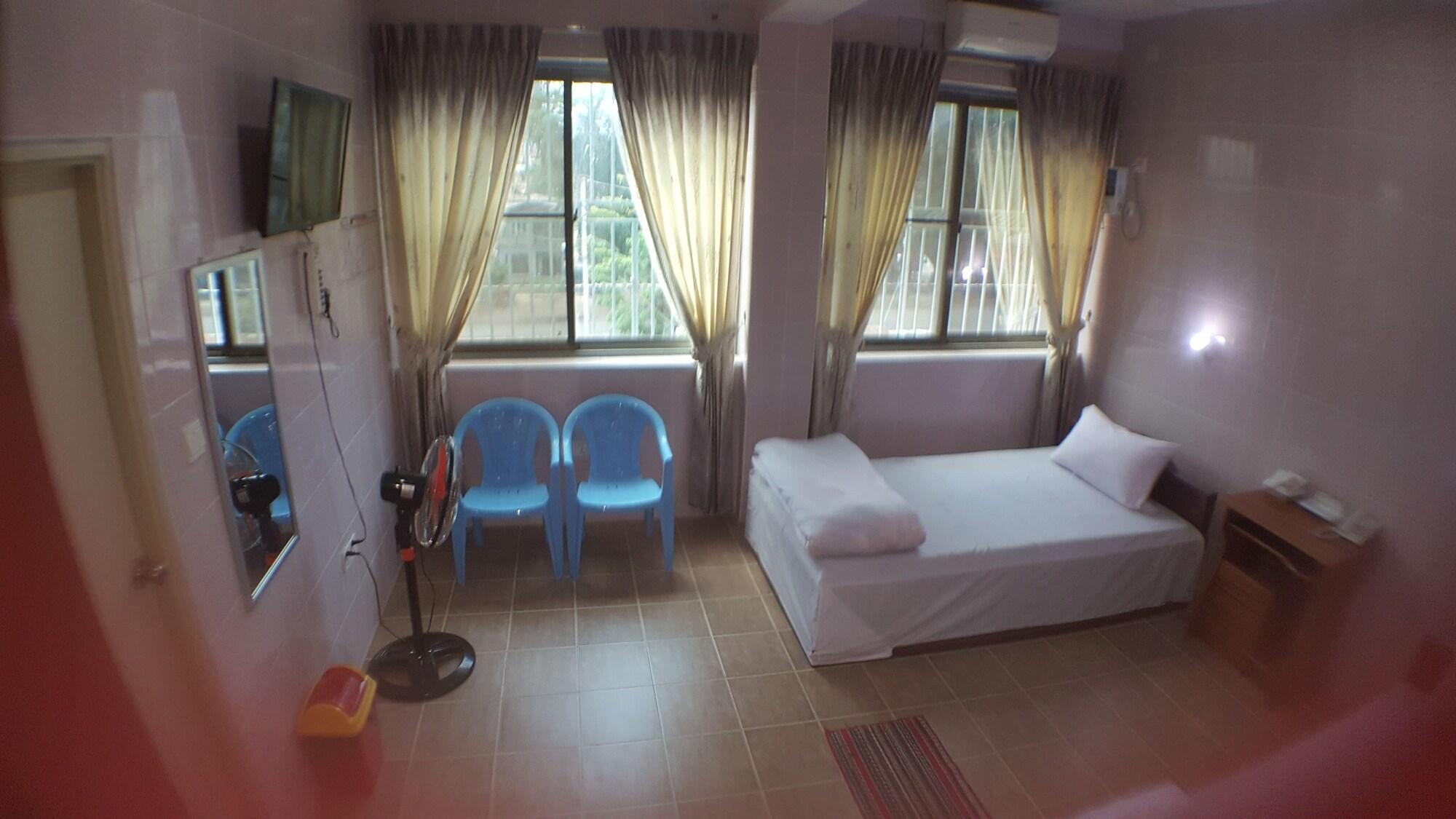 โรงแรม เรด ดรากอน สีป่อ ภายนอก รูปภาพ